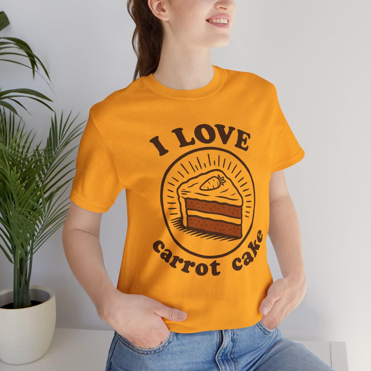 I Love Carrot Cake T-Shirt - Vintage Style Dessert Tee